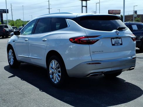Used 2021 Buick Enclave Essence AWD/4WD image 5