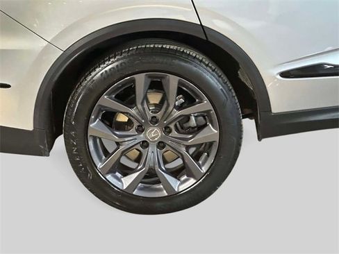 Used 2023 Acura MDX A-Spec image 9