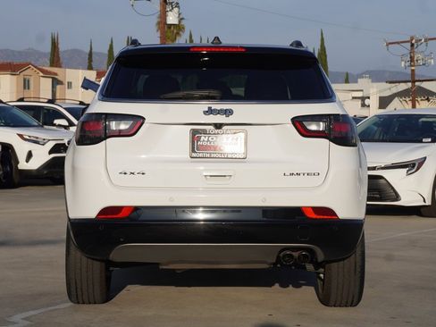 Used 2022 Jeep Compass Limited w/ Elite Group image 6