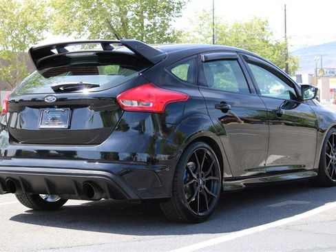 Used 2016 Ford Focus RS AWD/4WD image 6