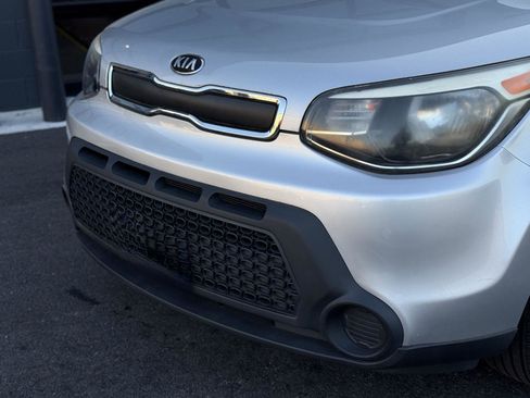 Used 2015 Kia Soul image 5