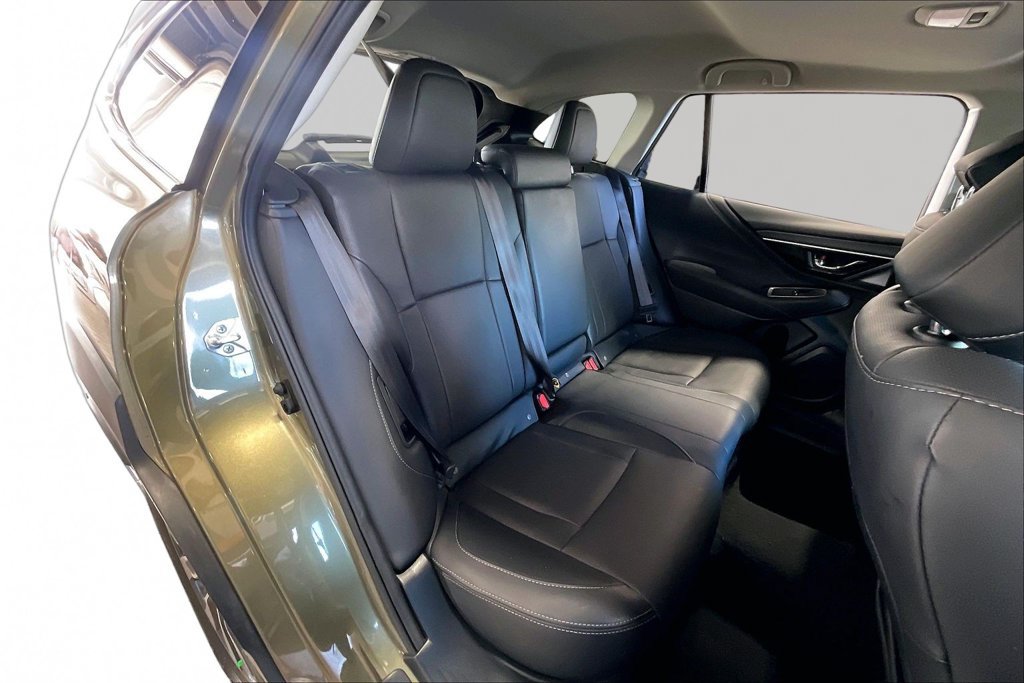 Used 2024 Subaru Outback Limited AWD/4WD image 14