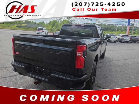Used 2021 Chevrolet Silverado 1500 Custom Trail Boss w/ Midnight Edition AWD/4WD image 6