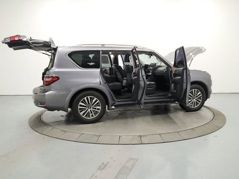 Used 2021 Nissan Armada SL w/ Captain's Chairs Package image 15