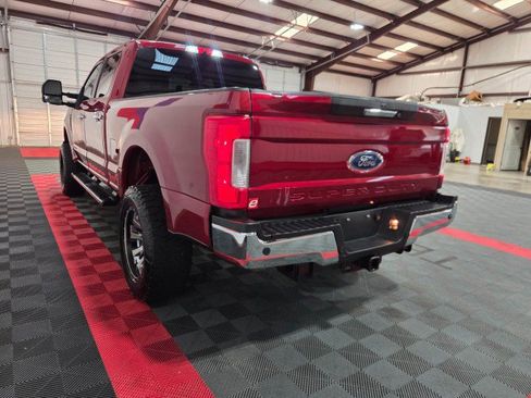 Used 2019 Ford F250 XLT w/ XLT Premium Package image 28