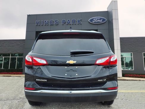 Used 2019 Chevrolet Equinox LT w/ Driver Convenience Package image 6
