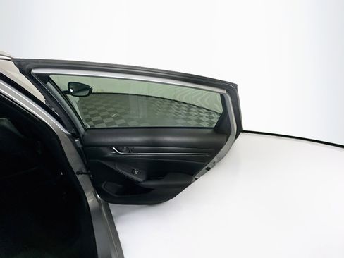 Used 2021 Honda Accord Sport image 28