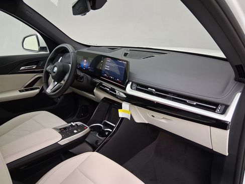 New 2026 BMW X1 xDrive28i w/ Technology Package AWD/4WD image 30