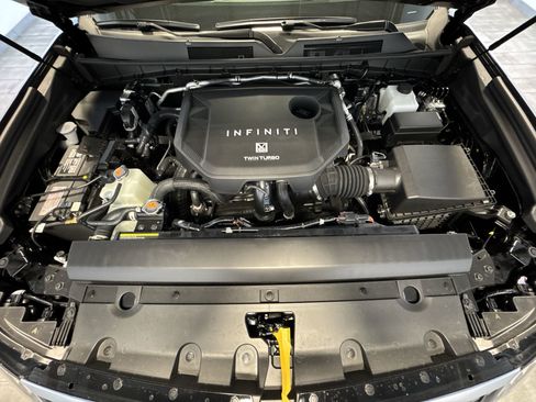 New 2026 INFINITI QX80 Luxe w/ Exterior Package image 27