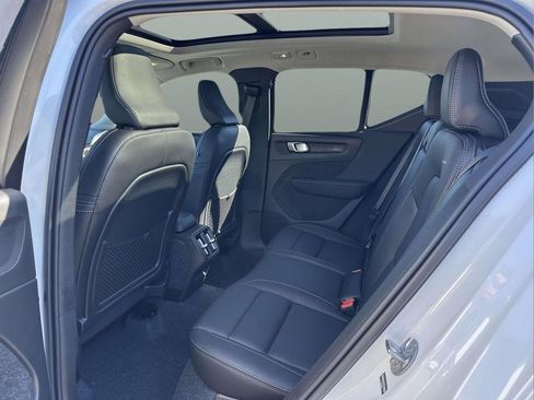 New 2026 Volvo XC40 B4 Plus w/ Protection Package Premier FWD image 17