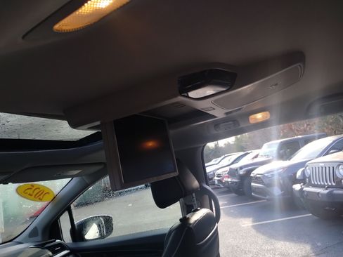 Used 2025 Honda Odyssey Touring image 19