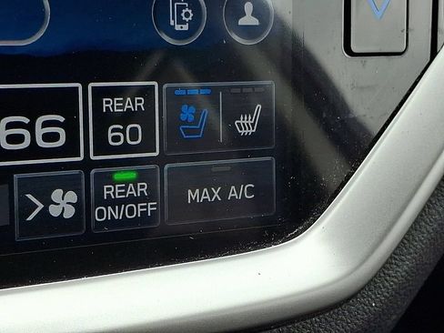 Used 2023 Subaru Ascent Touring AWD/4WD image 27