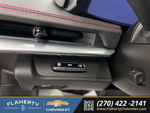 Used 2023 Chevrolet Corvette Stingray w/ Battery Protection Package image 21