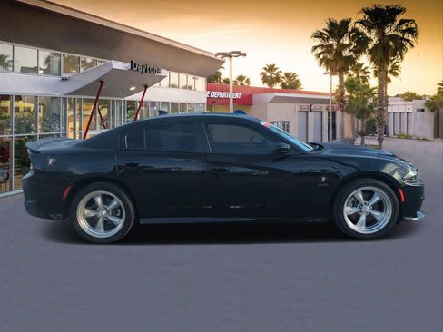 Certified 2023 Dodge Charger R/T w/ Blacktop Package image 2