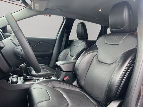 Used 2022 Jeep Cherokee Latitude Lux image 11