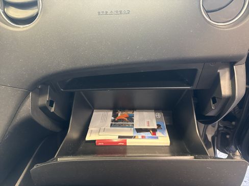 Used 2010 Toyota Matrix S FWD image 24