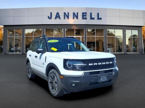 New 2026 Ford Bronco Sport Outer Banks AWD/4WD image 2