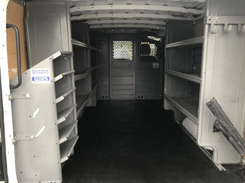 Used 2019 Nissan NV w/ Navigation Package RWD image 15