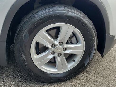 Used 2020 Chevrolet Trax LS FWD image 6