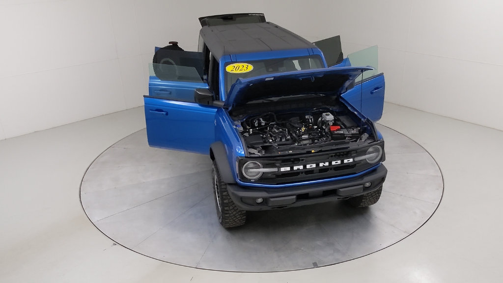 Used 2023 Ford Bronco Outer Banks w/ Sasquatch Package AWD/4WD image 44