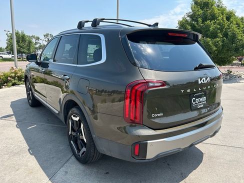 Used 2025 Kia Telluride S AWD/4WD image 7