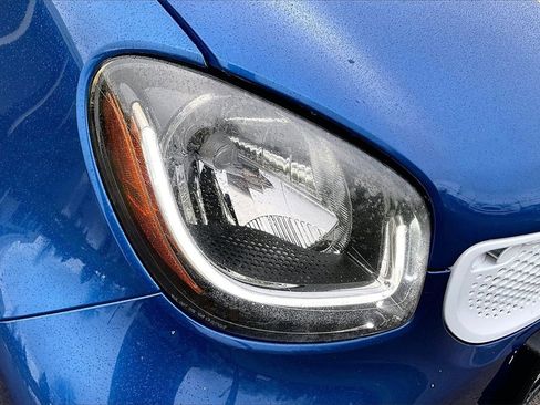 Used 2016 smart fortwo Prime image 24