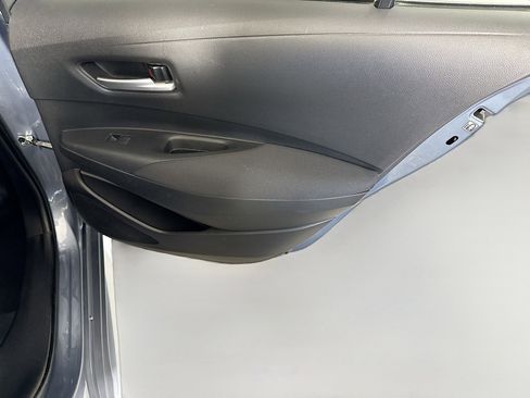 Used 2020 Toyota Corolla LE image 27