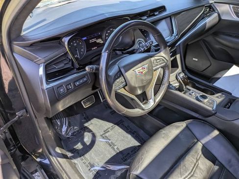 Used 2020 Cadillac XT6 Sport w/ Platinum Package AWD/4WD image 11
