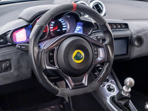 Used 2017 Lotus Evora 400 RWD image 10