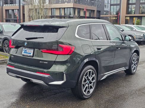 Used 2023 BMW X1 xDrive28i w/ Premium Package image 5