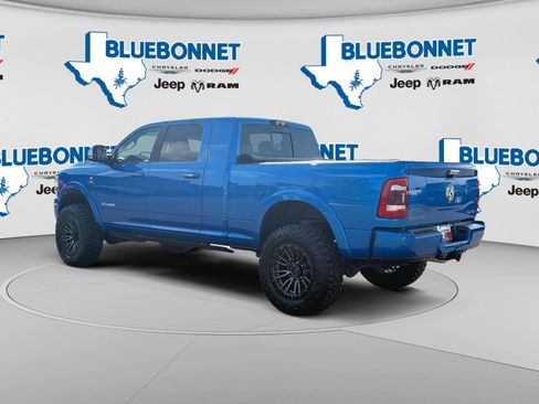 Used 2021 RAM 2500 Laramie AWD/4WD image 7