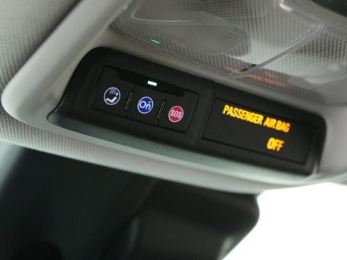 Certified 2025 Chevrolet TrailBlazer LT w/ LT Cold Weather Package FWD image 20