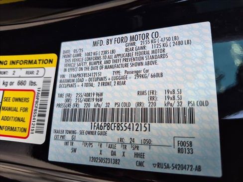 Used 2025 Ford Mustang GT Premium RWD image 23