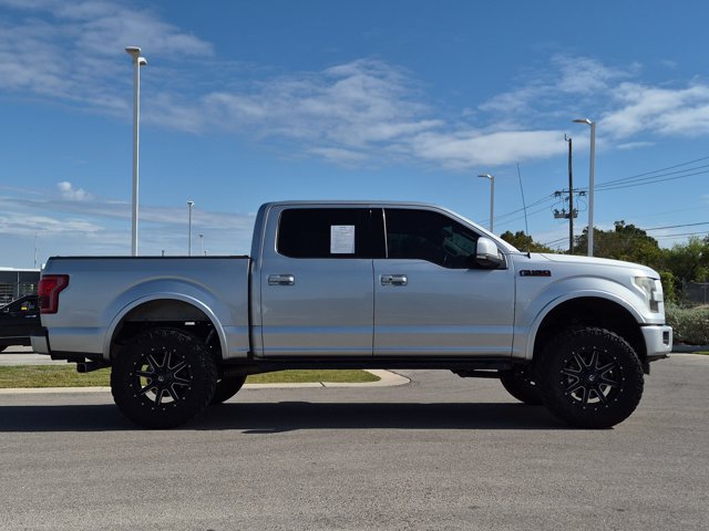 Used 2016 Ford F150 Lariat w/ Equipment Group 502A Luxury AWD/4WD image 4