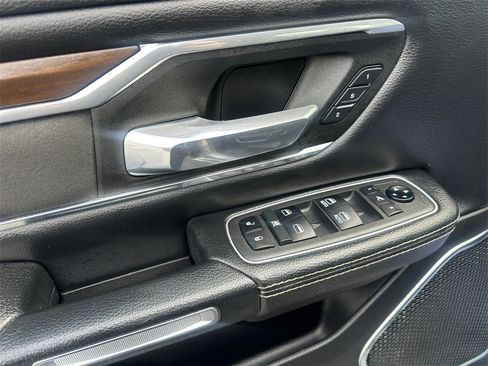 Certified 2021 RAM 1500 Laramie image 28