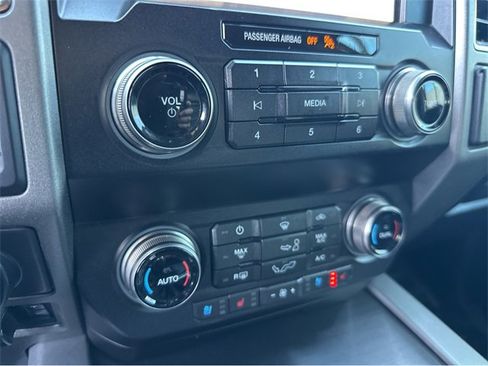 Used 2019 Ford F150 Raptor w/ Equipment Group 802A Luxury image 29