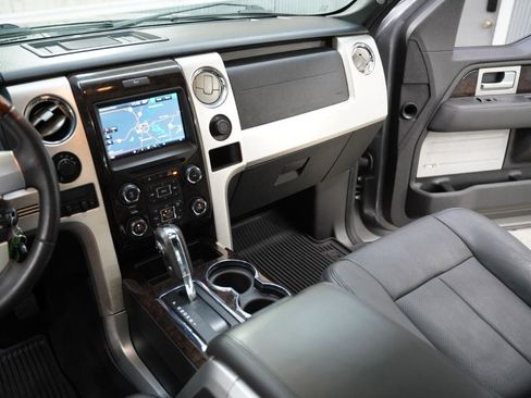 Used 2014 Ford F150 Platinum image 17