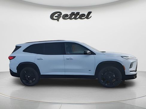 New 2026 Buick Enclave Sport Touring w/ Super Cruise Package AWD/4WD image 9