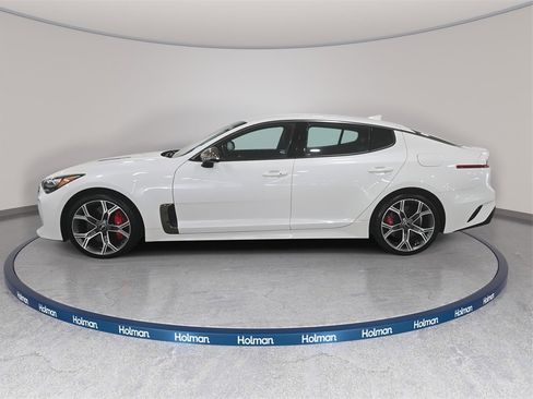 Used 2020 Kia Stinger GT image 9