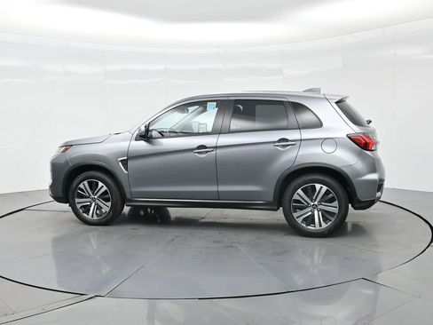 Used 2024 Mitsubishi Outlander Sport SE image 9