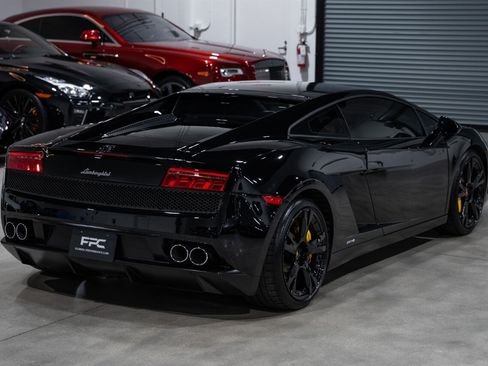 Used 2011 Lamborghini Gallardo LP 560-4 AWD/4WD image 6