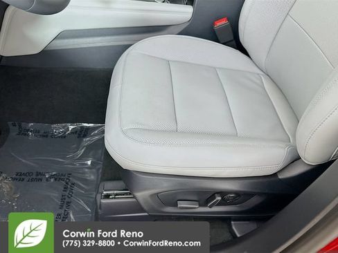 New 2026 Ford Explorer Platinum w/ LUX Leather Package AWD/4WD image 20