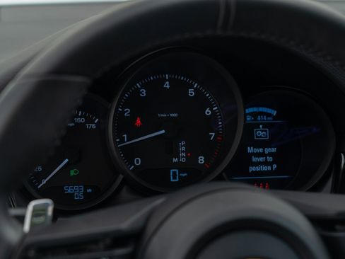 Certified 2026 Porsche Macan AWD/4WD image 21