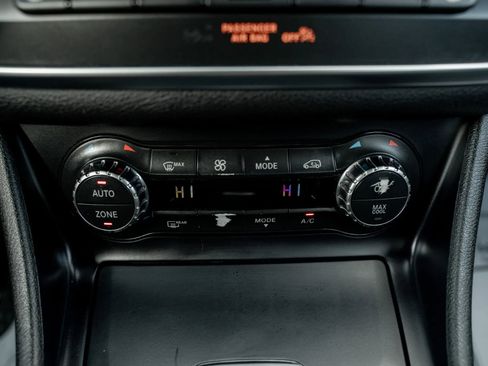 Used 2016 Mercedes-Benz CLA 250 4MATIC image 25