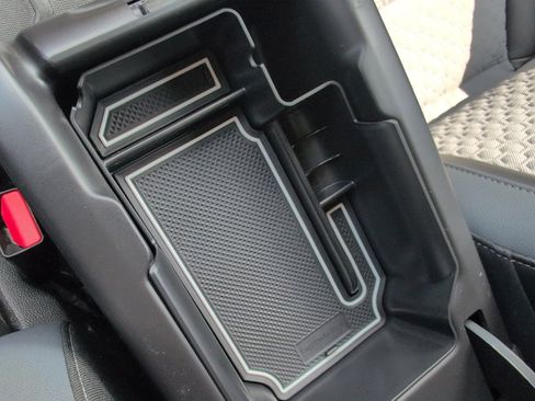Used 2019 Chevrolet Colorado Z71 image 22
