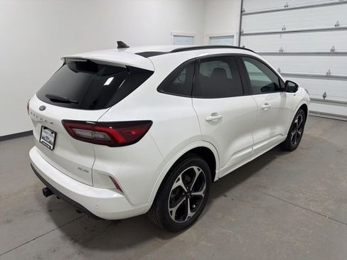 Used 2023 Ford Escape ST-Line Select w/ Tech Pack #2 image 4