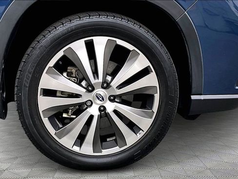 Used 2019 Subaru Ascent Touring w/ Popular Package #3 image 34