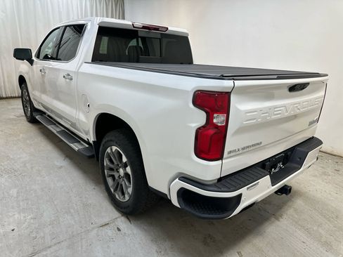 Certified 2024 Chevrolet Silverado 1500 High Country image 2