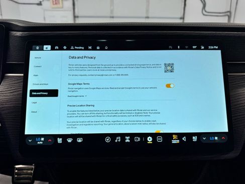 Used 2023 Rivian R1S Adventure AWD/4WD image 35
