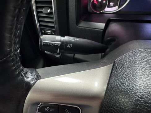 Used 2014 RAM 1500 Laramie w/ Convenience Group AWD/4WD image 24